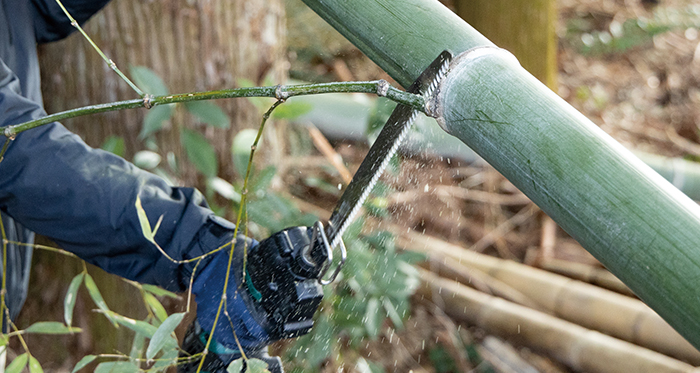 隙間に入りやすい先細形状